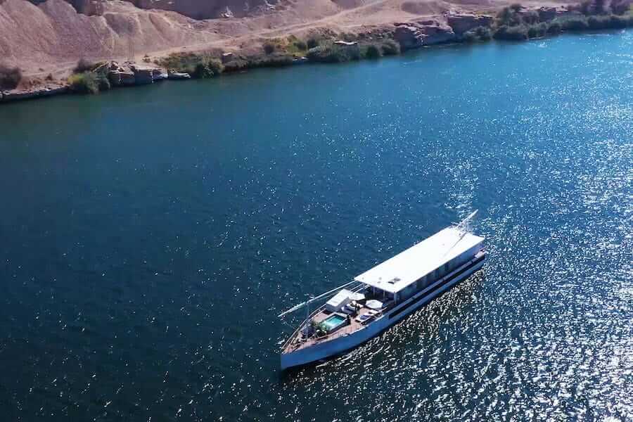 Kazazian Berge superyacht Nile Cruise, Egypt