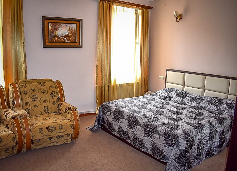 Mina Hotel, Goris, Armenia - Bedroom