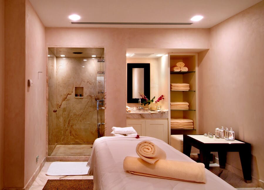 Four Seasons Hotel Cairo at Nile Plaza Cairo Egypt