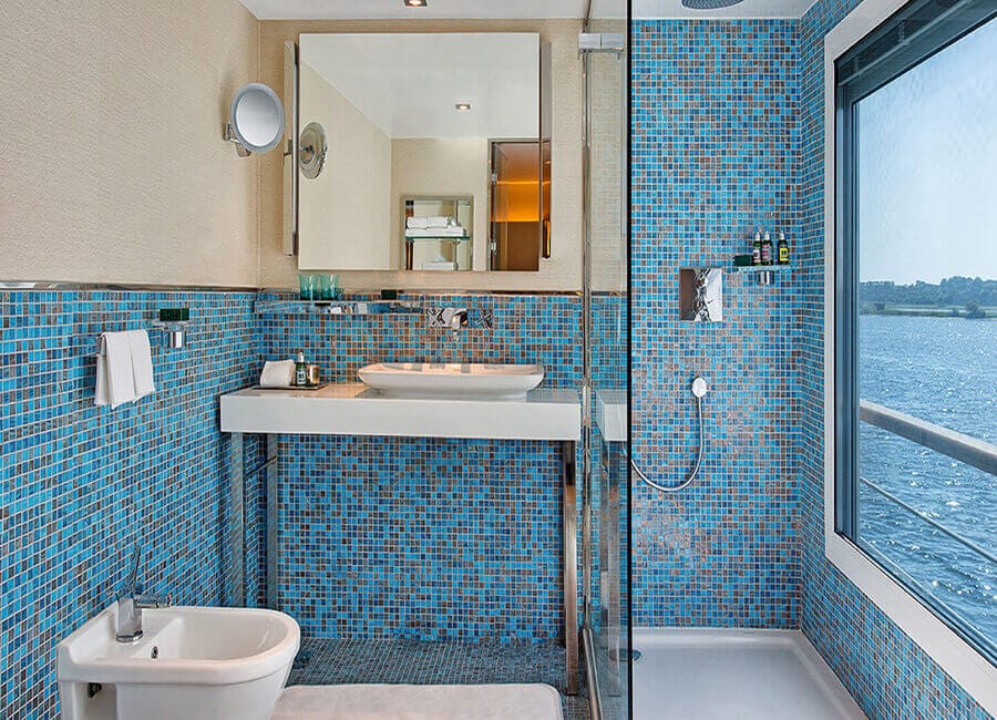 Oberoi Philae Nile Cruise Egypt (Luxury Cabin Bathroom)