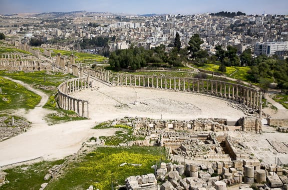 Where to travel in Jerash and Northern Jordan DT 15812414