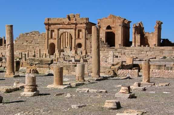 Where to travel in Tunisia - Roman Central Tunisia - Sbeitla (Sufetula Roman ruins. City Market. Triumphal Arch) Tunisia DT 6013722