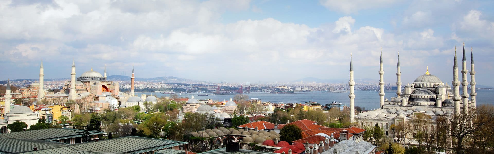 Where to travel in Turkiye Istanbul DT 13846819