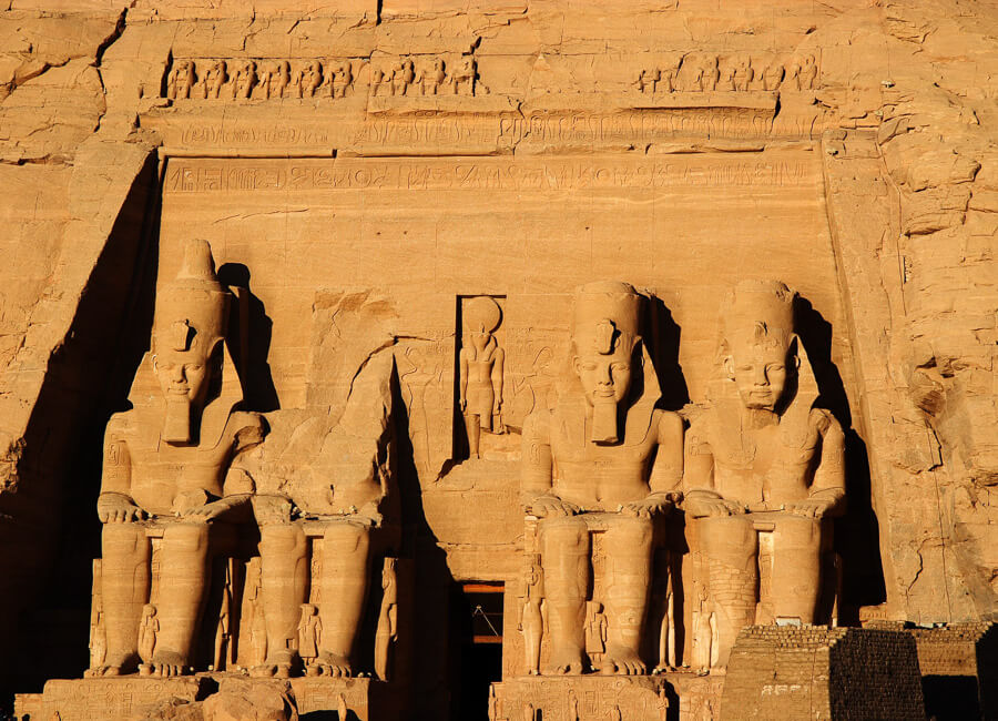 Abu Simbel (Rameses II temple) Egypt DT 1915372