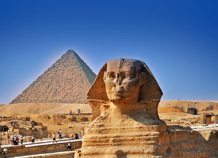 Cairo (Great Sphinx of Giza and Pyramid of Kephren) Egypt DT 17956252