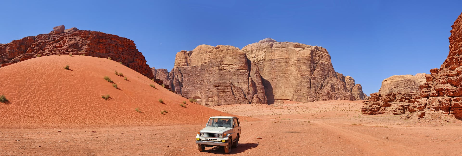 Jordan Holidays Discover Jordan on a 4WD safari in Wadi Rum