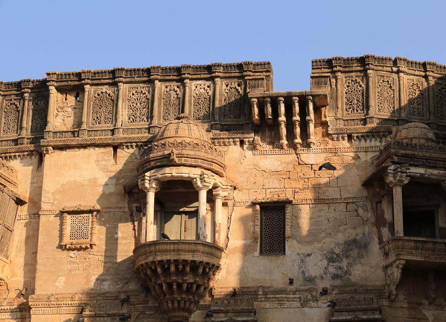 Gujarat (Bhuj, Prag Mahal) India DT 105592147
