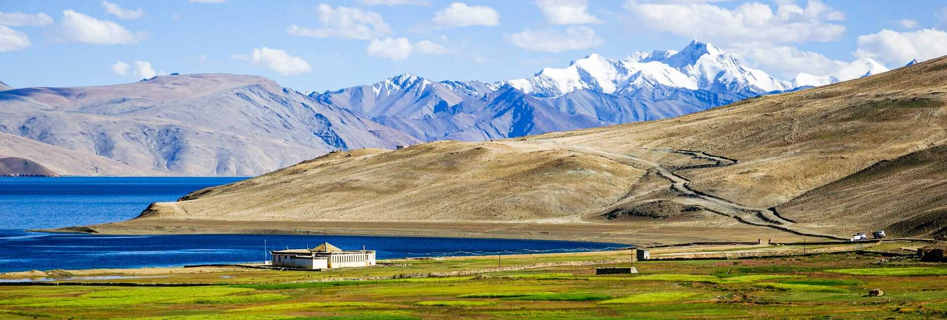 Where to travel in Ladakh - the Great Himalayan Lakes (Tso Moriri Lake) India DT 59831438