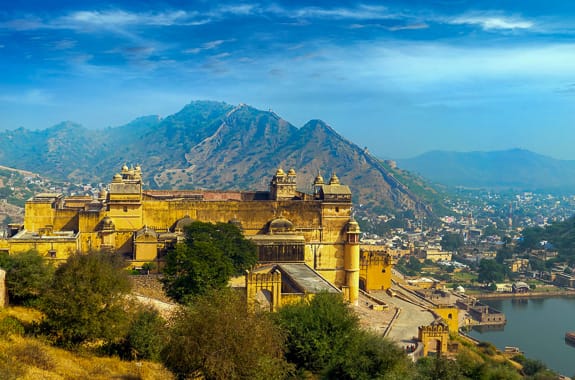 Where to travel in Rajasthan - Jaipur (Amber Fort) India DT 32461492