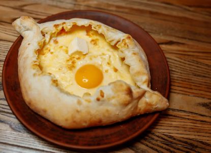 a. general (Food Khachapuri) Georgia DT 194908938