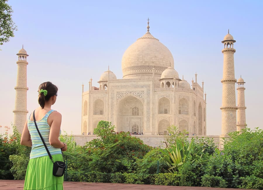 Agra (Taj Mahal) India DT 7872239