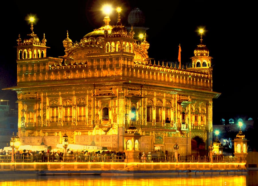 Amritsar (Golden Temple) India DT 18929581