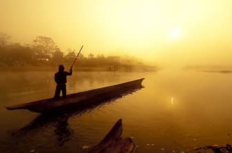 Chitwan National Park (East Rapti River) Nepal DT 25707375