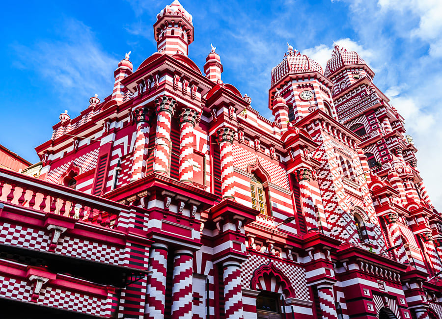 Colombo (Jami Ul-Alfar Mosque. Red Mosque) Sri Lanka DT 140895672