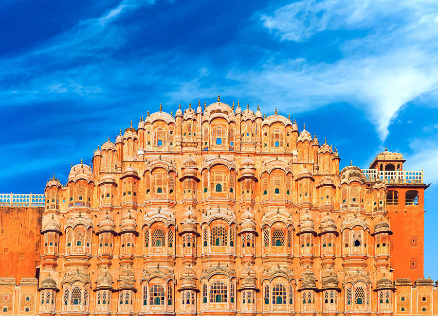 Jaipur (Hawa Mahal Palace. Palace of the Winds) India DT 32076180
