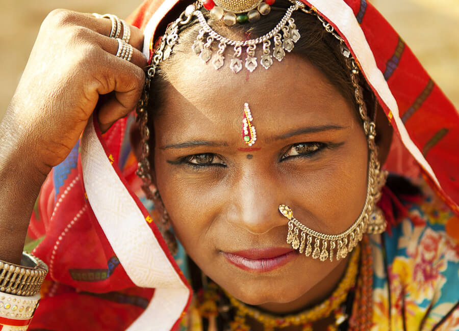 Jaisalmer (Tribal woman) India DT 25179968