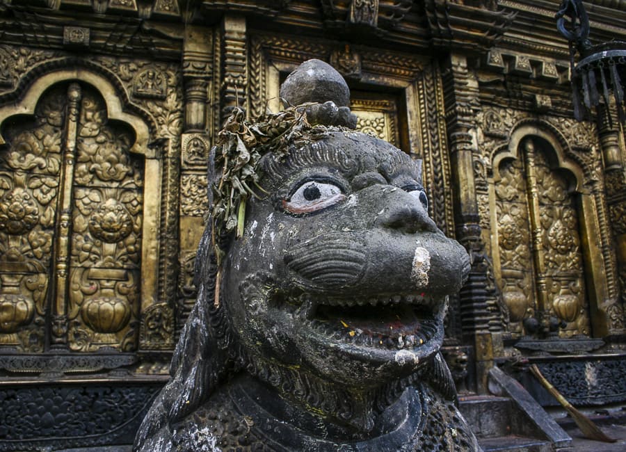 Kathmandu (Bhaktapur. Changu Narayan Temple) Nepal DT 60666723