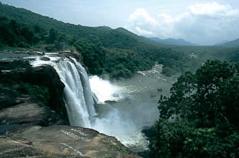 Kerala (Athirapally waterfalls) India DT 6789224