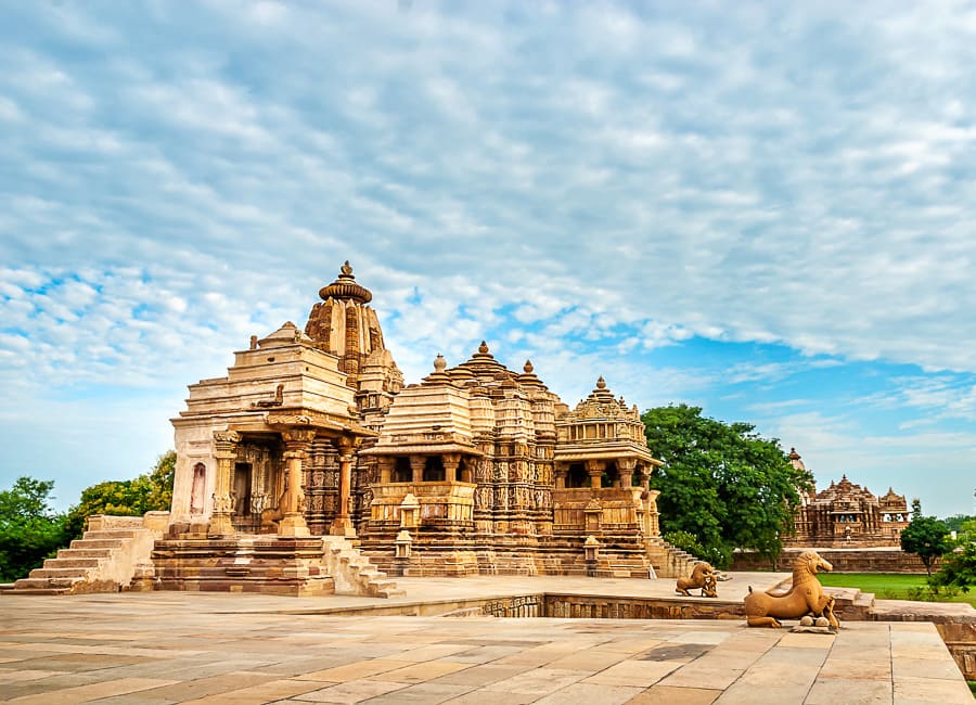 Khajuraho (Devi Jagdambi Temple) India DT 175515054