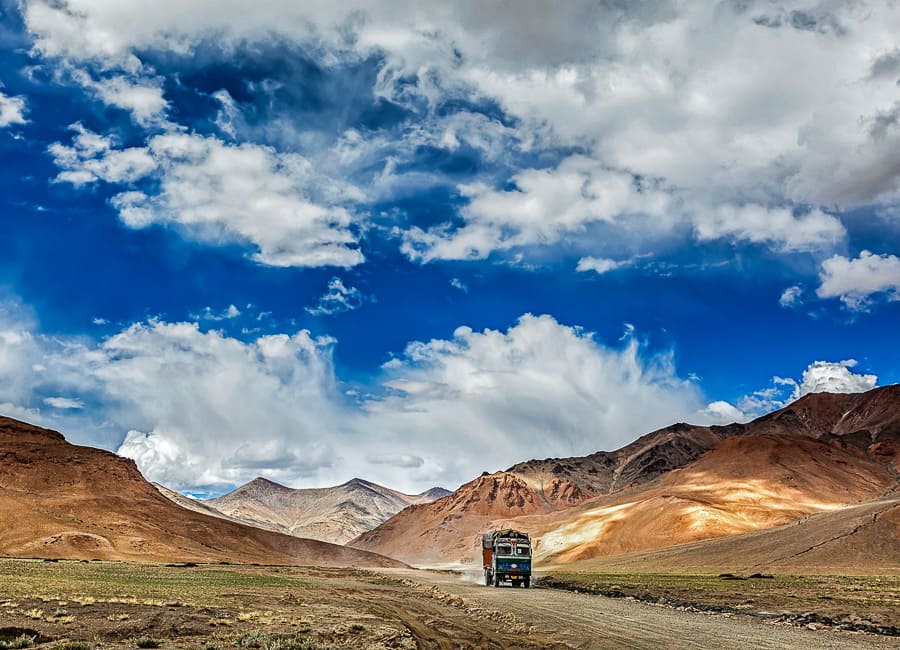 Ladakh (Trans-Himalayan Manali-Leh highway) India DT 70194569