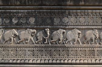 Maheshwar (Maheshwar Fort) India DT 39547257