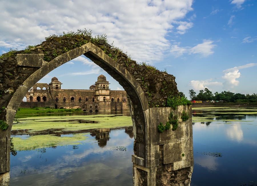 Mandu (Jal Mahal Palace) India DT 33548051