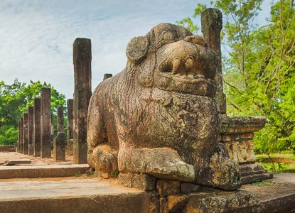 Polonnaruwa (Polonnaruwa Council Chamber) Sri Lanka DT 62087422