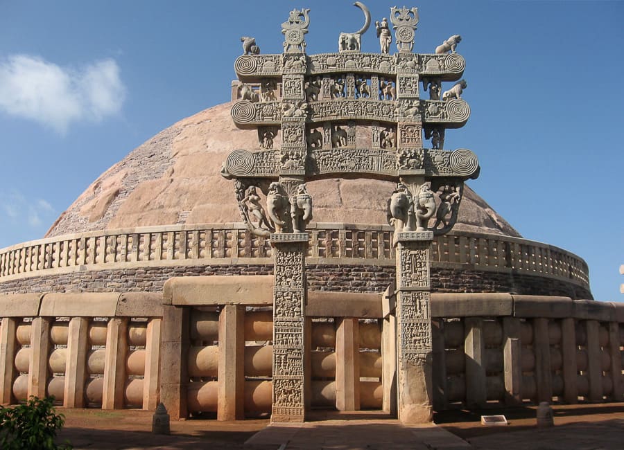 Sanchi (Great Stupa) India DT 12572841