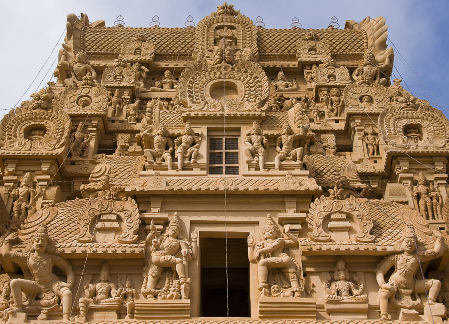Thanjavur (Brihadisvara Temple) India DT 17636713