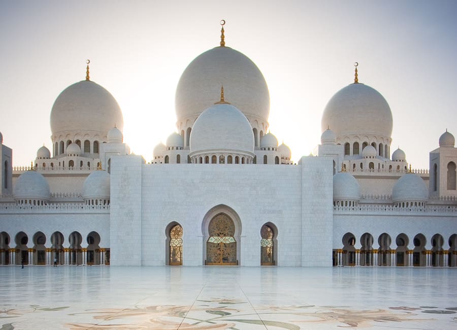 Abu Dhabi (Sheikh Zayed Grand Mosque) UAE DT 13476958