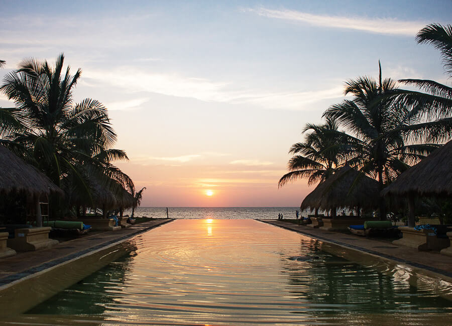 Bar Reef Resort Kalpitiya Beach Sri Lanka (Swimming Pool) 1