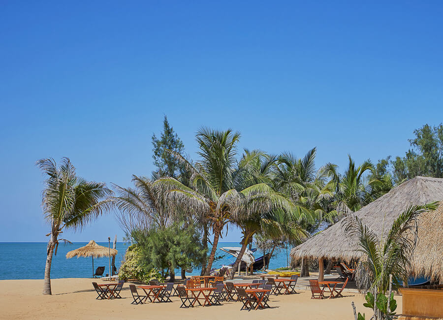 Bar Reef Resort Kalpitiya Beach Sri Lanka
