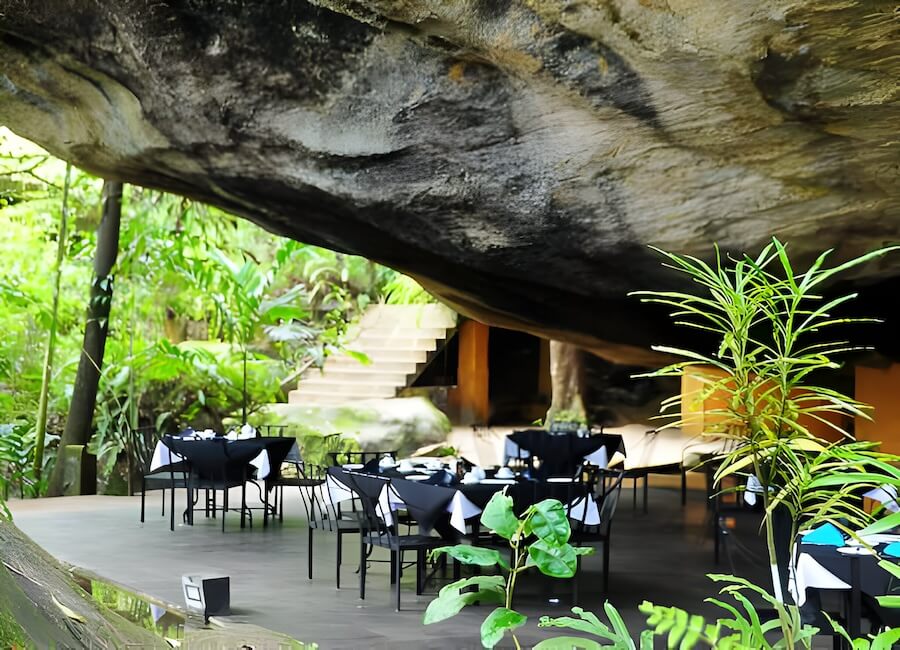 Boulder Garden Sinharaja Rainforest Sri Lanka (Restaurant) 1