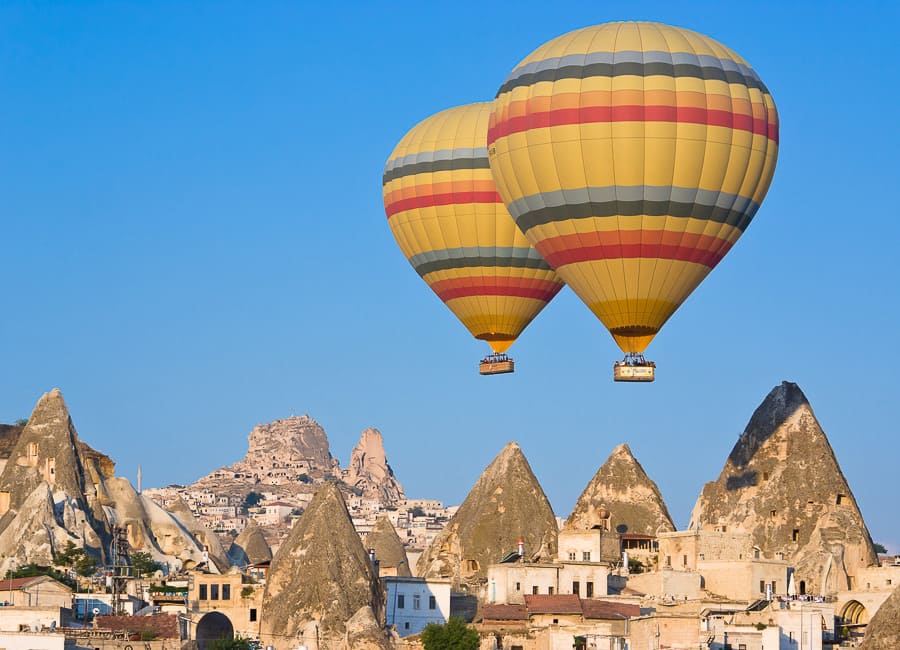 Cappadocia (hot air balloons) Turkey DT 27538169