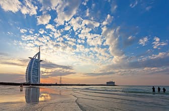 Dubai (Jumeirah Beach. Burj Al Arab) UAE DT 33270979