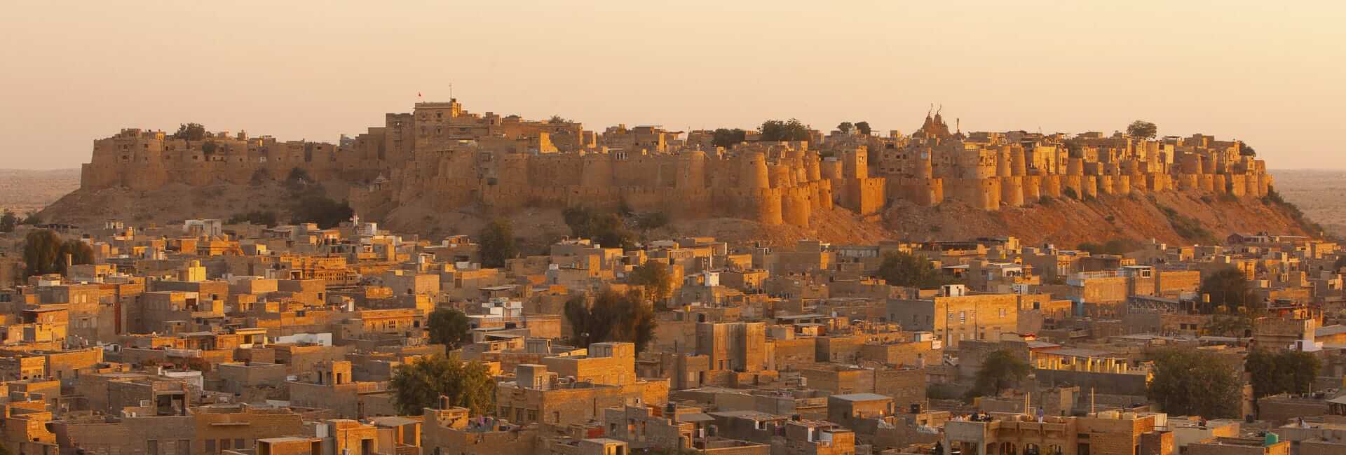 Forts and Palaces of Rajasthan - private India journey DT 25106719