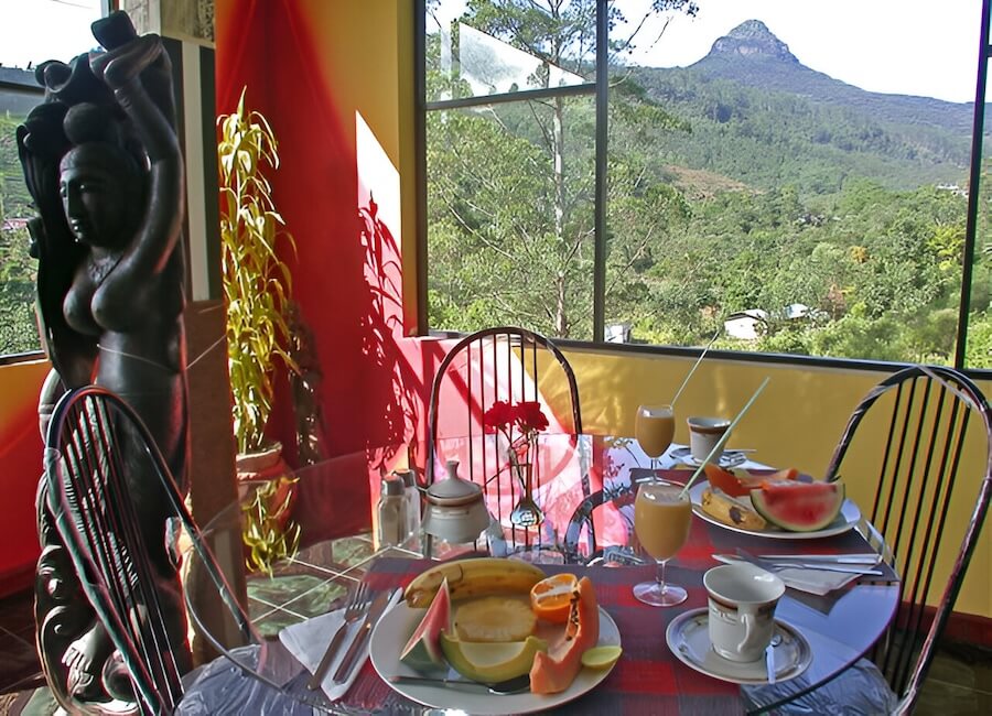 Slightly Chilled Guest House Adam’s Peak Hill Country Sri Lanka (Restaurant) 1
