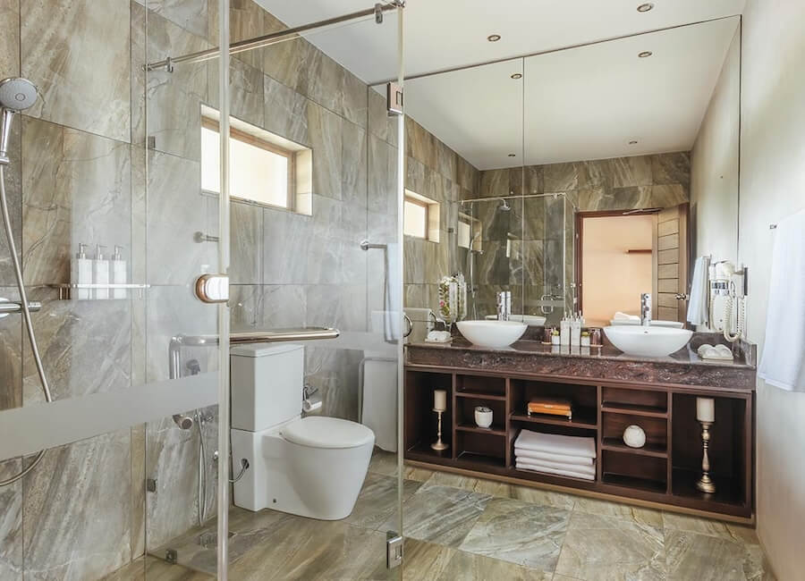 Uga Bay Hotel Pasikudah Bay Sri Lanka (Studio bathroom)
