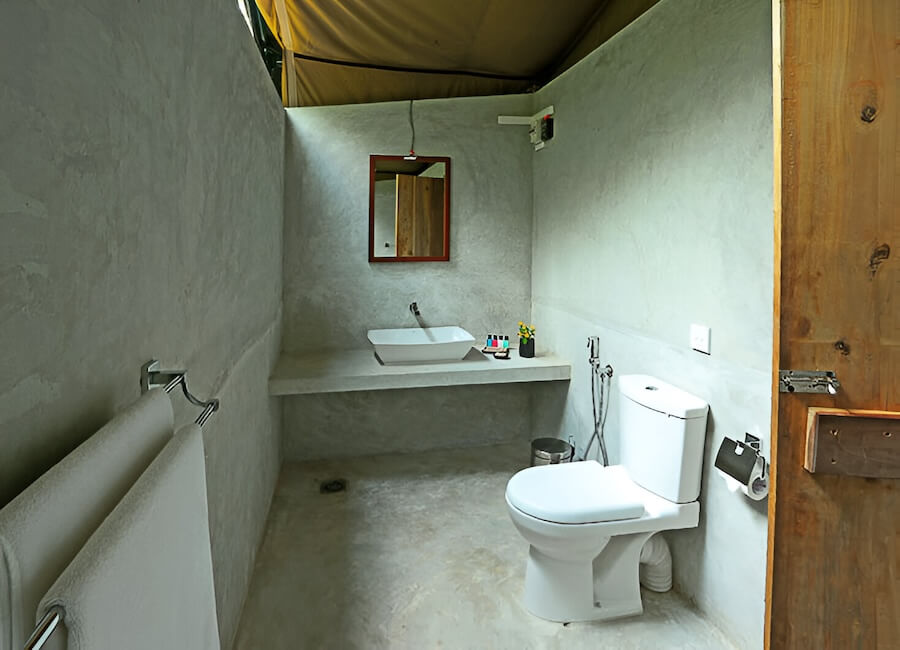 Wilpattu Safari Camp Wilpattu National Park Sri Lanka (Safari tent bathroom
