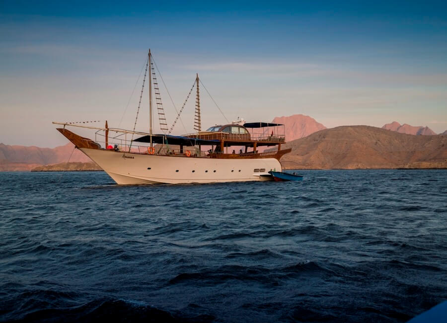 Rubba Luxury Musandam Dhow Cruise Oman