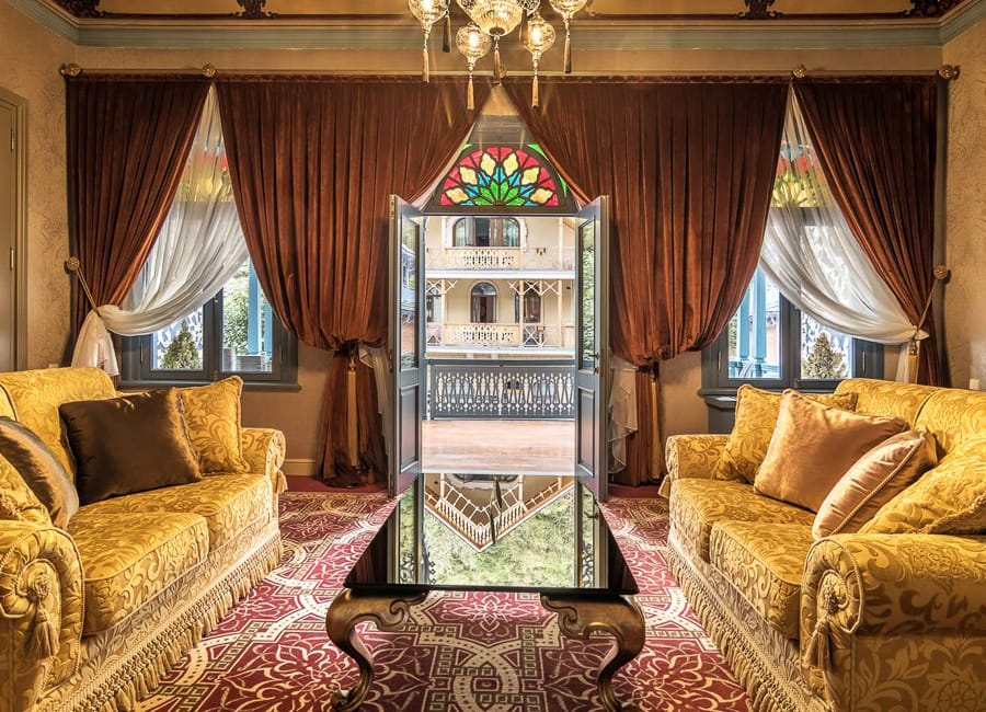 Golden Tulip Hotel Borjomi Georgia (Royal Suite Living Room)