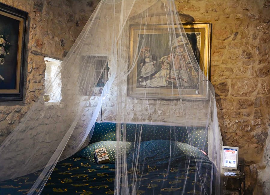 L'Auberge de Tamezret Matmata Tunisia (Bedroom)