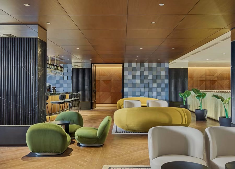 Le Meridien Hotel Batumi Georgia (Latitude Bar Lounge)