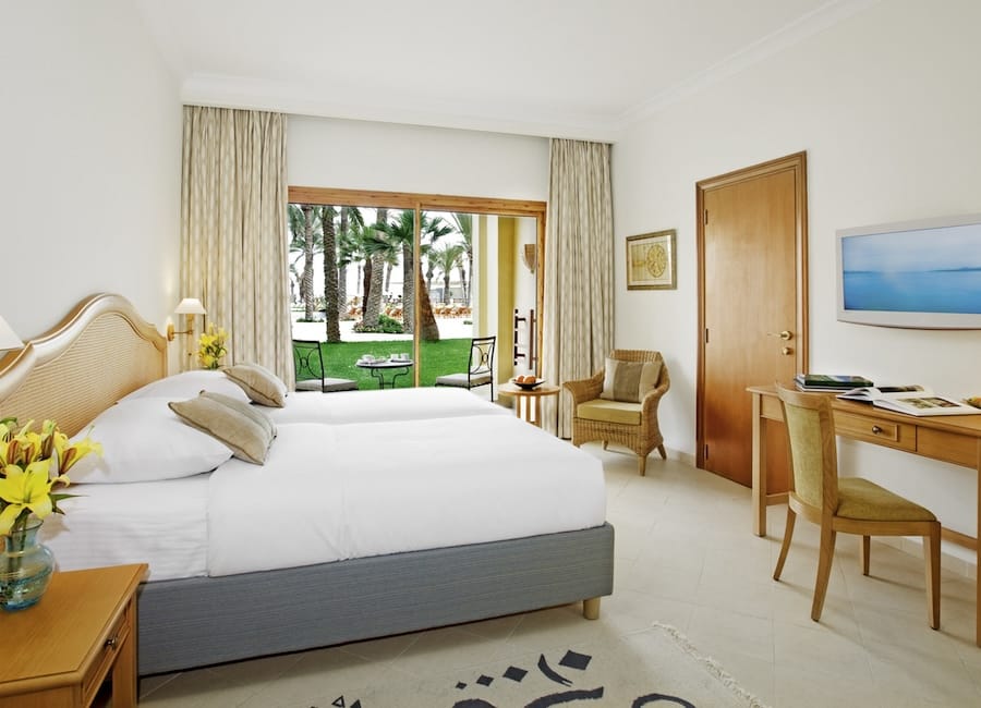 Mövenpick Resort & Marine Spa Sousse Tunisia (Classic King City Room)