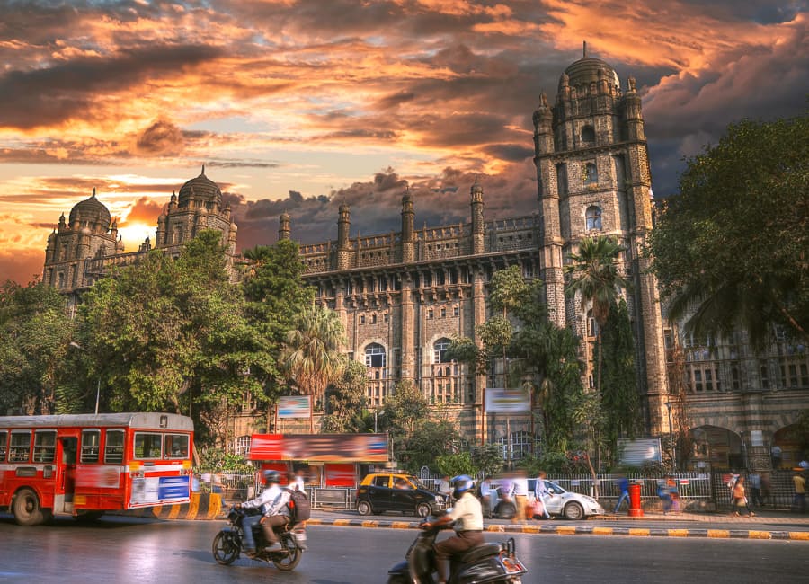 Mumbai (Chhatrapati Shivaji Terminus) India DT 123144089