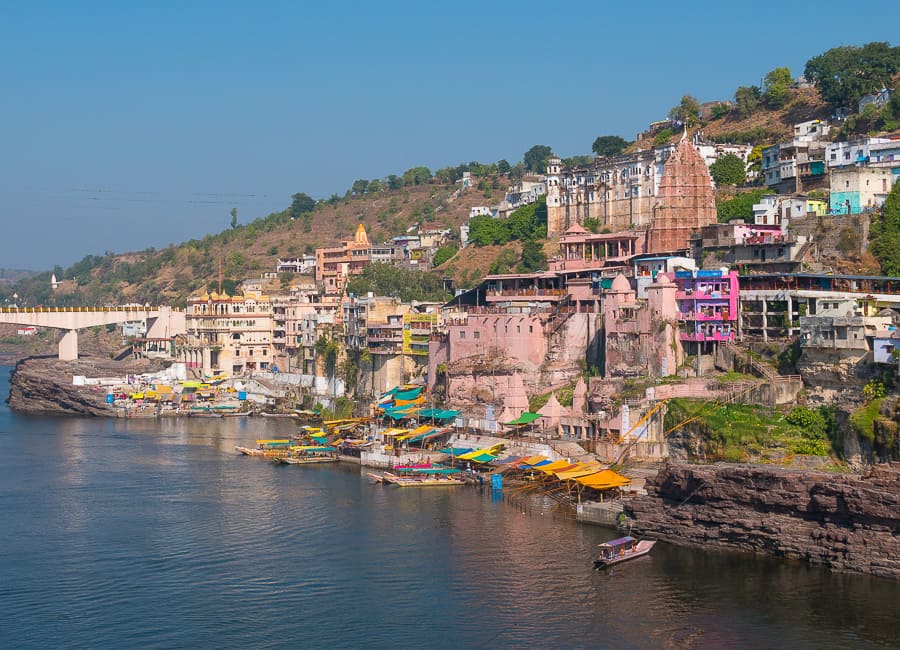 Omkareshwar (Omkareshwar Mahadev Temple. Narmada River) India DT 126174080