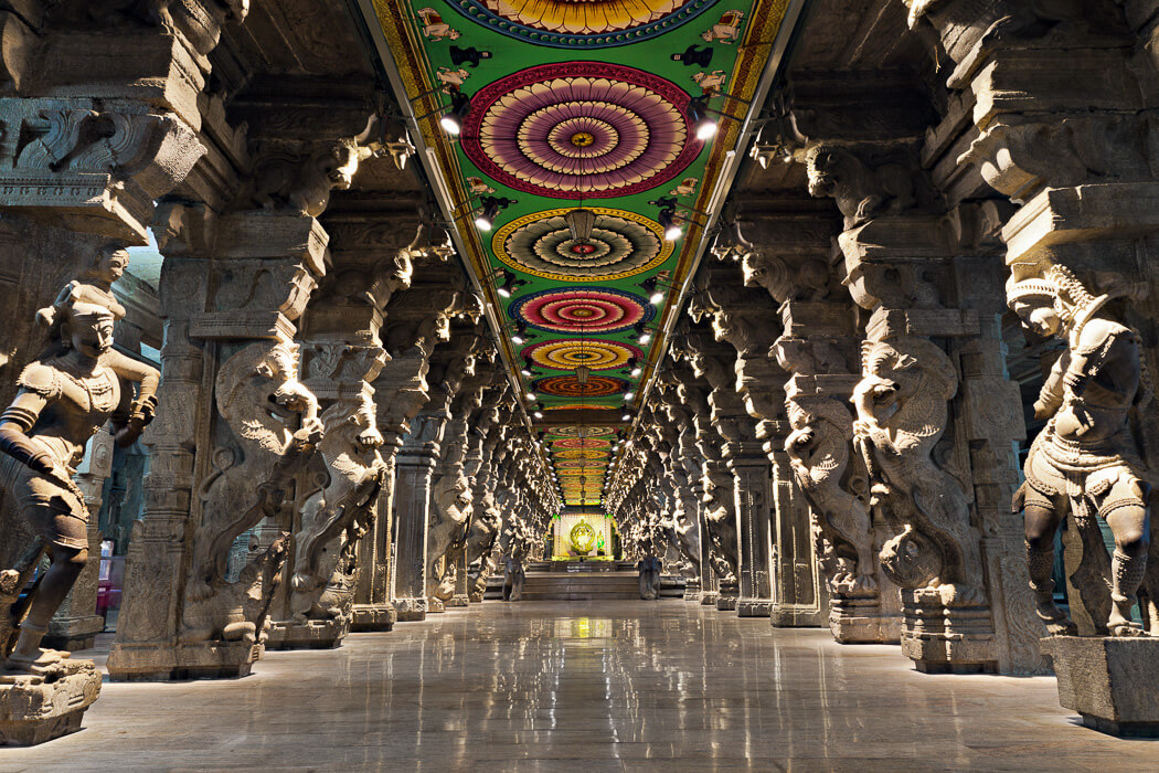 Unmissable Sights and Experiences South India - Pooja Ceremony in Madurai (Meenakshi Temple) DT 26930971