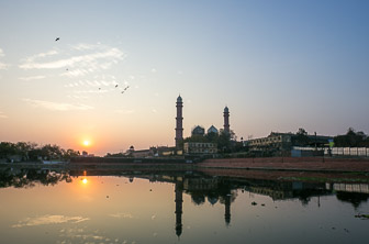 Bhopal (Taj ul Masajid) India DT 67679661