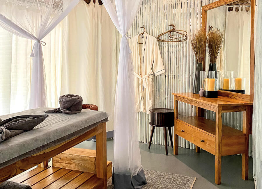 Diphlu River Lodge Kaziranga India Diphlu River Lodge (Massage Room) 1