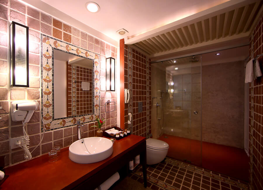 Eighth Bastion Cochin India (Bathroom)